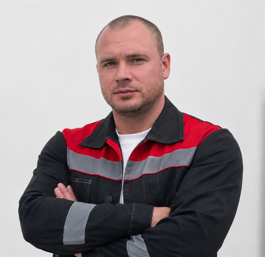 Сергей, владелец и главный инженер
